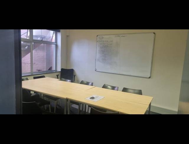 BUSINESS PROPERTY TO RENT IN MOWBRAY